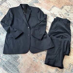 Mens Izod Black Suit sz 46L